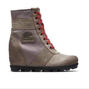 Sorel Lexie Wedge in Quarry - Worn Once